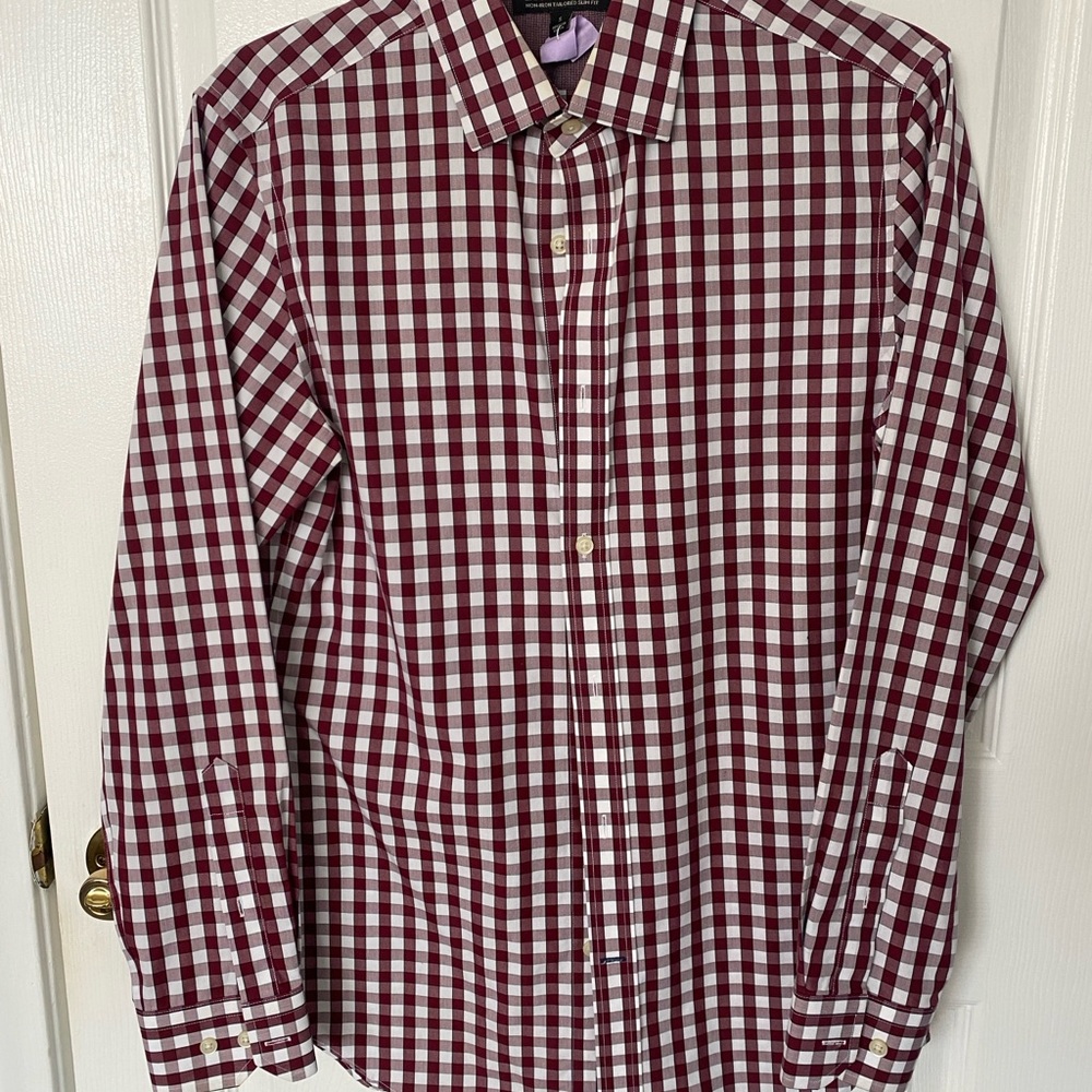 Banana Republic Red and White Casual Button Down Shirt